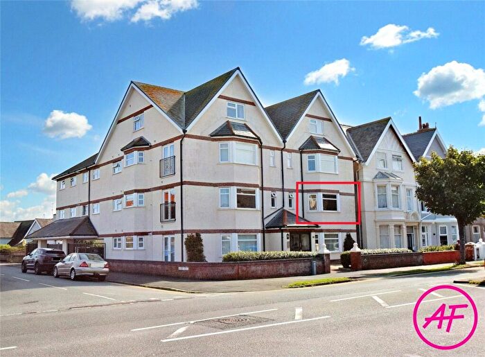 2 Bedroom Apartment For Sale In Great Ormes Road, West Shore, Llandudno, Conwy, LL30