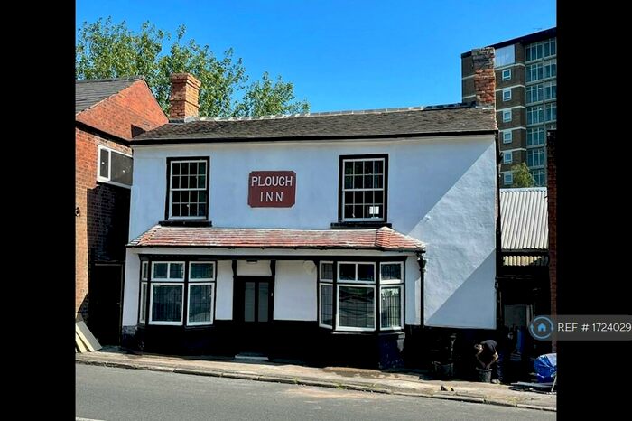 1 Bedroom Flat To Rent In Church Street, Brierley Hill, DY5