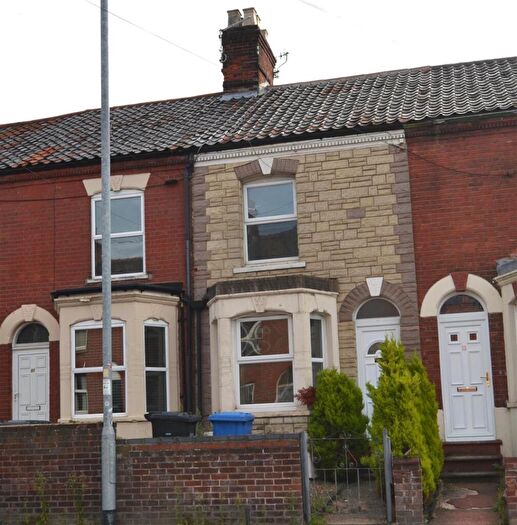 3 Bedroom Terraced House To Rent In Silver Road, Norwich, NR3
