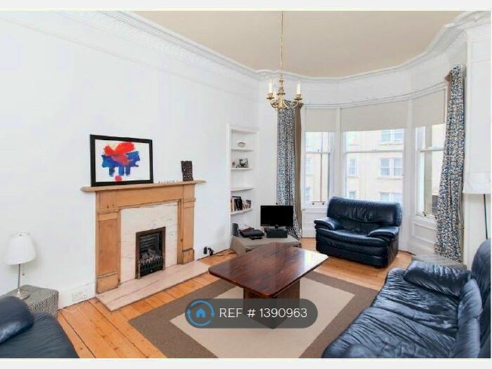 2 Bedroom Flat To Rent In Leamington Terrace, Edinburgh, EH10