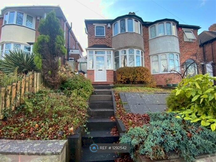 3 Bedroom Semi-Detached House To Rent In Perry Wood Road, Birmingham B42