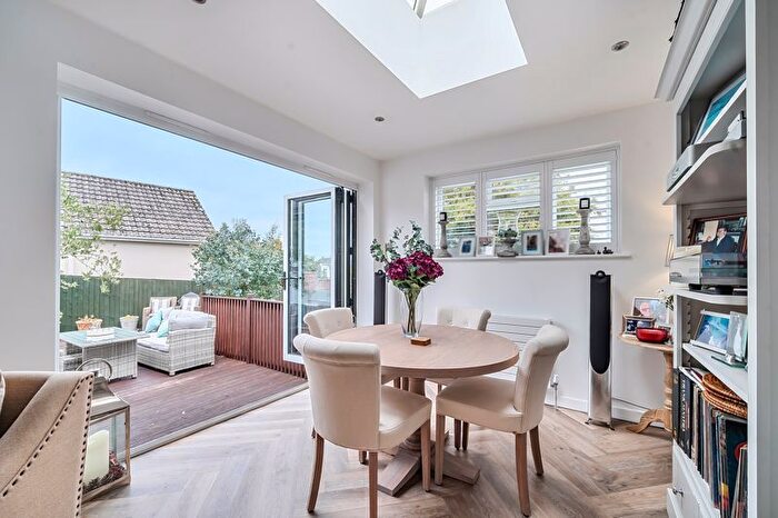3 Bedroom Bungalow For Sale In Heron Drive, Colehill, Wimborne, BH21