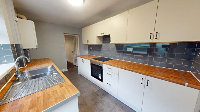 3 Bedroom Terraced House For Sale In King Street, Fenton, Stoke-on-Trent, ST4