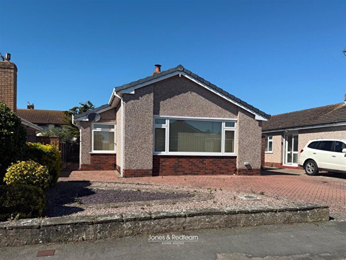 3 Bedroom Detached Bungalow For Sale In Rhuddlan, LL18
