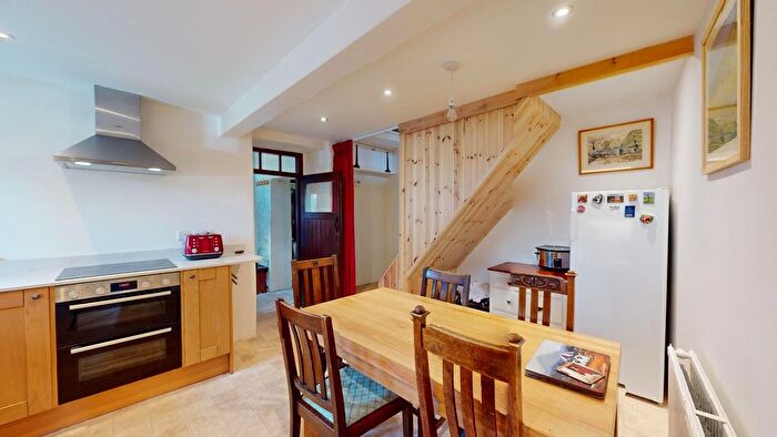 2 Bedroom Cottage To Rent In Wayside, Buckden, Skipton, BD23