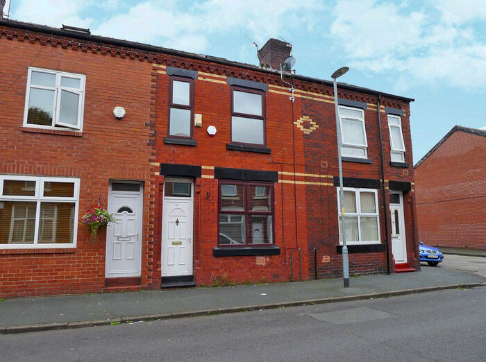 3 Bedroom Terraced House To Rent In Longford Street, Manchester, Greater Manchester, M18