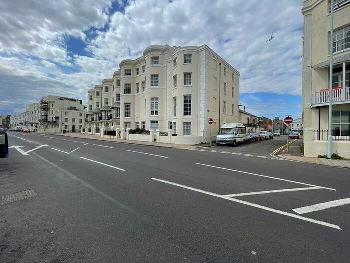 1 Bedroom Flat To Rent In Marine Parade, Worthing, BN11