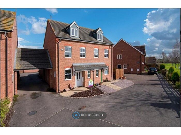 3 Bedroom Semi-Detached House To Rent In Hay Barn Road, Deeping St. Nicholas, PE11