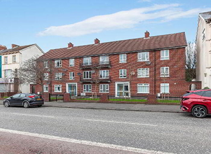3 Bedroom Apartments For Sale In Apartment Holywood Road, Belfast, BT4