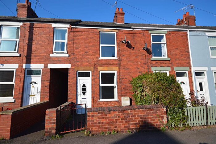 2 Bedroom Terraced House To Rent In Lord Roberts Road, Chesterfield, S40
