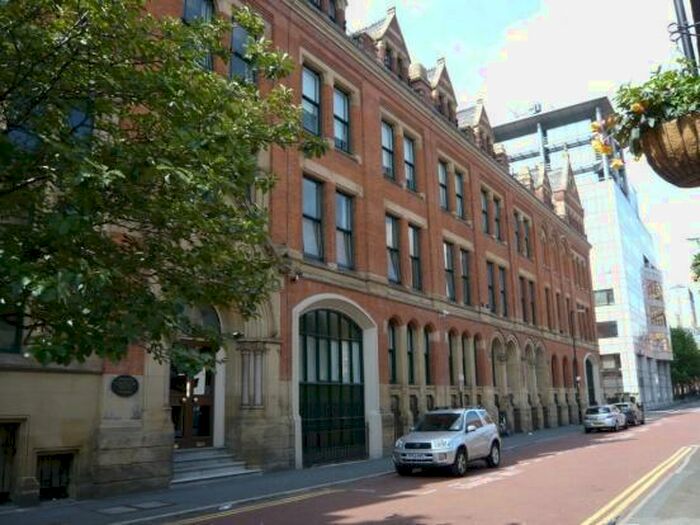 1 Bedroom Flat To Rent In Chepstow Street, Manchester, M1