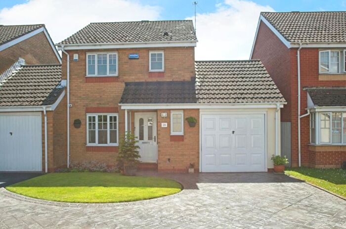 3 Bedroom Link Detached House For Sale In Clos Avro, Cardiff, CF24