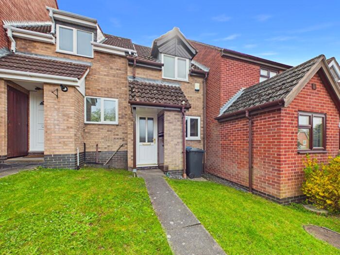 1 Bedroom Town House For Sale In Saffron Drive, Oakwood, DE21