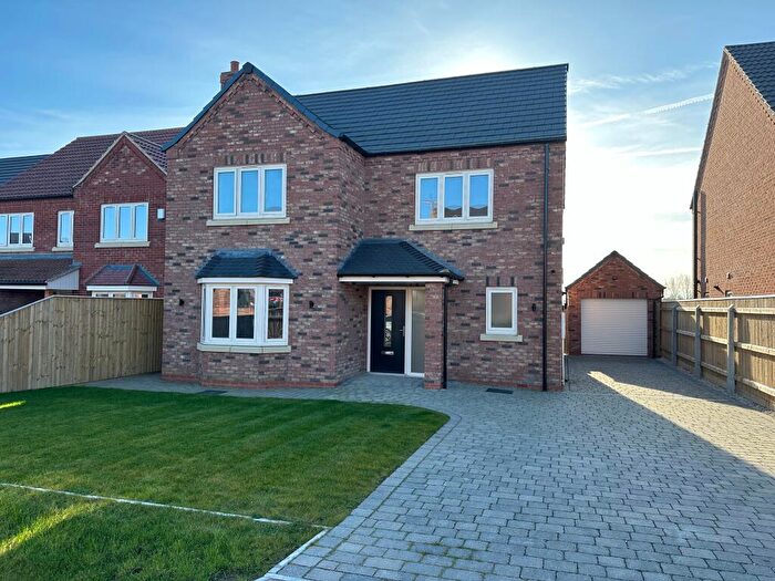 4 Bedroom Detached House For Sale In Clyburn Close, Tetney, Grimsby, DN36