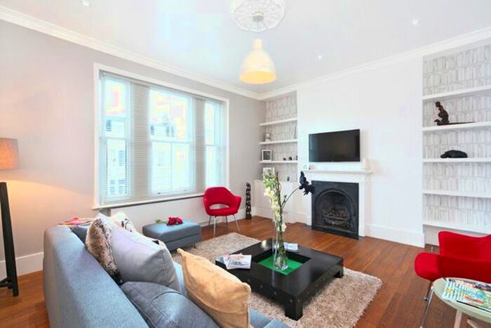 2 Bedroom Flat To Rent In Sutherland Street, Pimlico, SW1V