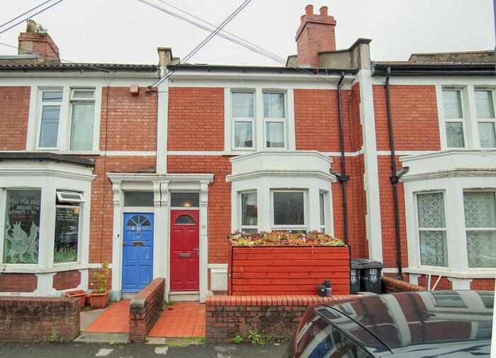 3 Bedroom Terraced House To Rent In Cotswold Road, Windmill Hill, Bristol, BS3