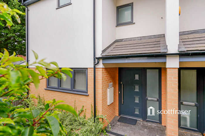 4 Bedroom Detached House To Rent In Florence Court, Norton Close, Headington, OX3