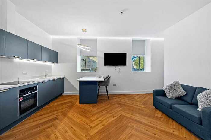 2 Bedroom Apartment To Rent In Anstis Street, Plymouth, PL1