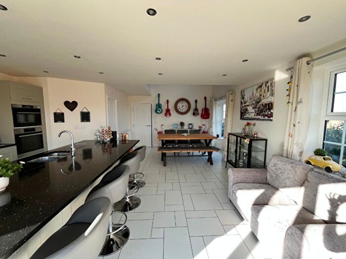 5 Bedroom Detached House To Rent In Lee Drive, Houlton, Rugby, Warwickshire, CV23
