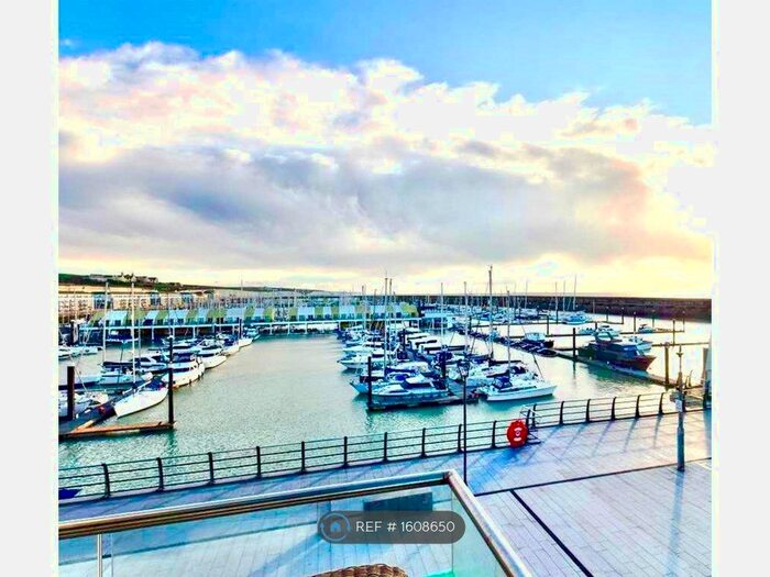 2 Bedroom Flat To Rent In Sirius, Brighton, BN2