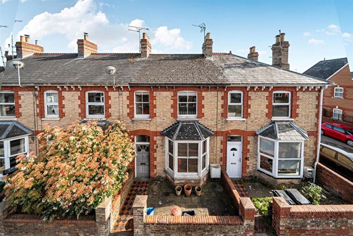 2 Bedroom Terraced House For Sale In Salisbury Street, Taunton, TA2