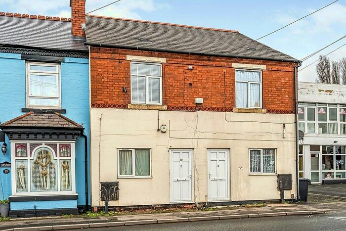 1 Bedroom Flat To Rent In Long Lane, Halesowen, West Midlands, B62