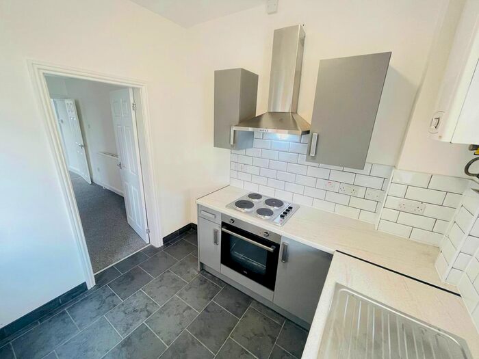 2 Bedroom Terraced House To Rent In Wood Street, Mexborough, Dz, Uk, S64