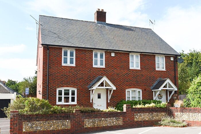 2 Bedroom Semi Detached House For Sale In Sussex Close, Hursley, SO21