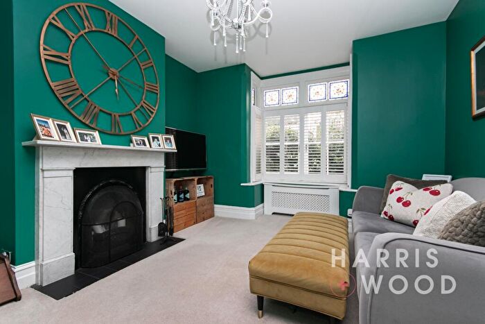 3 Bedroom End Of Terrace House For Sale In Gladstone Road, Colchester, CO1