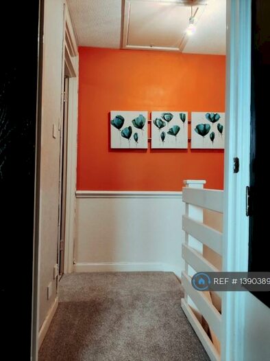 1 Bedroom Semi-Detached House To Rent In Crawford Compton Close, Hornchurch, RM12