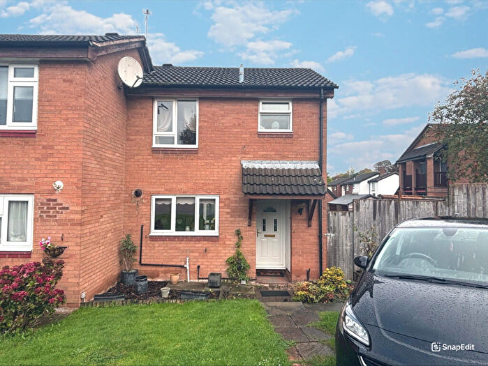 2 Bedroom Semi-Detached House For Sale In Firdale Park, Northwich, CW8