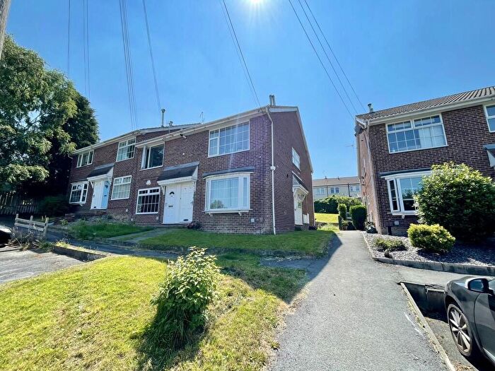 1 Bedroom Apartment For Sale In Fieldway Avenue, Leeds, West Yorkshire, LS13