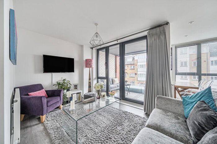 1 Bedroom Apartment For Sale In Homesdale Road, Bromley, BR2