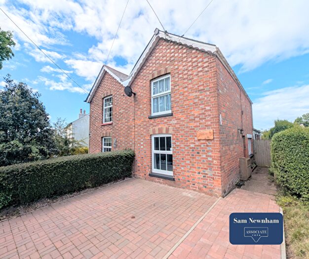 2 Bedroom Semi-Detached House For Sale In Church Road, Havenstreet, PO33