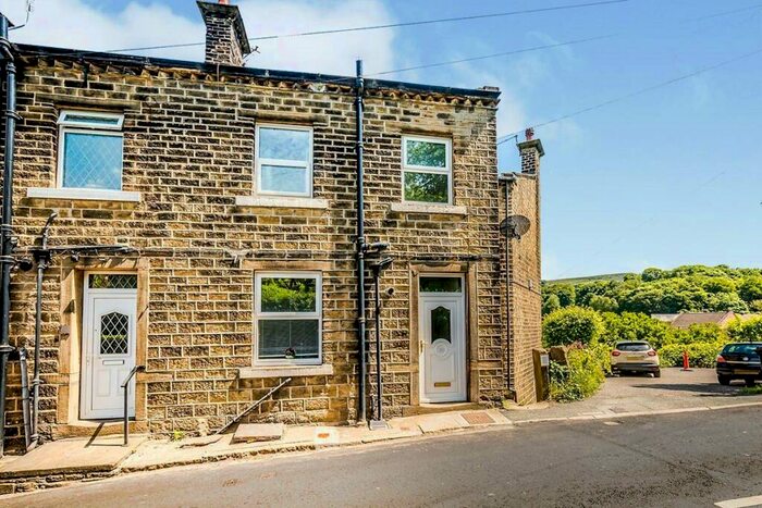 1 Bedroom End Of Terrace House For Sale In Greenhill Bank Road, New Mill, Holmfirth, West Yorkshire, HD9