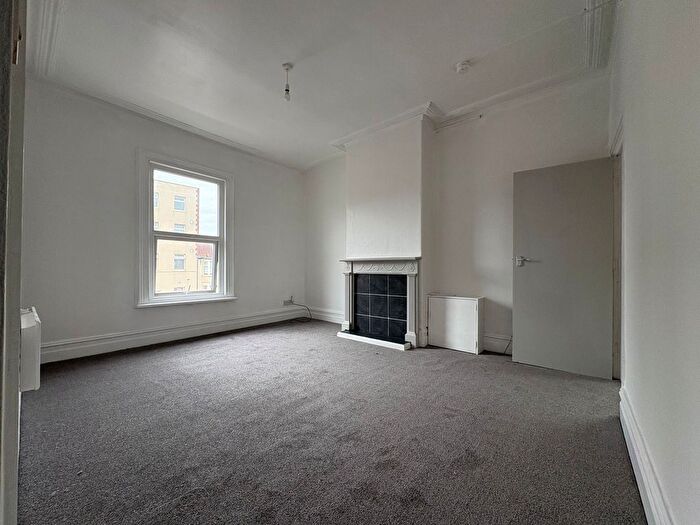 1 Bedroom Flat To Rent In Park Road, Blackpool, FY1