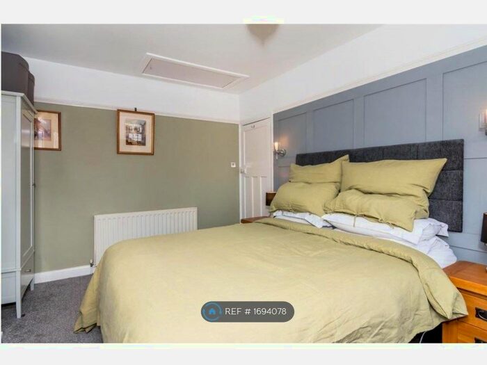 3 Bedroom Terraced House To Rent In Fairview Road, Penn, Wolverhampton, WV4