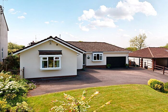 3 Bedroom Bungalow For Sale In Uplowman, Tiverton, EX16
