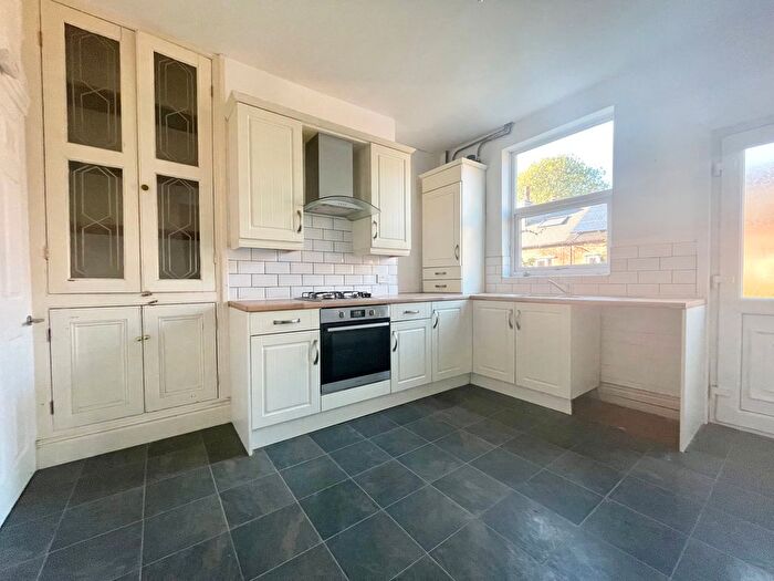 3 Bedroom Property To Rent In Rushdale Road, Sheffield, S8