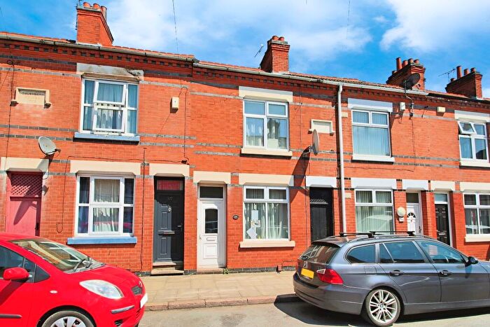 3 Bedroom Terraced House For Sale In Tudor Road, Leicester, LE3