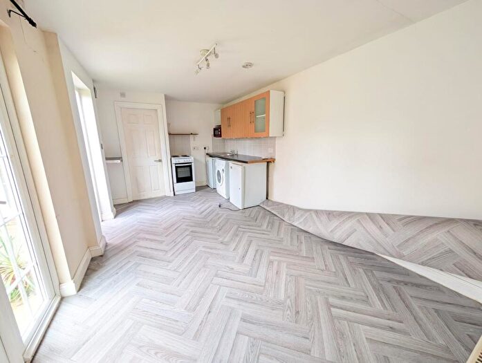 1 Bedroom Flat To Rent In Whistlefish Court, Norwich, NR5