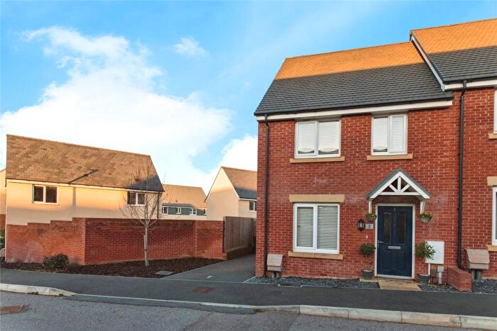 3 Bedroom End Of Terrace House For Sale In Broadhays Drive, Cranbrook, Exeter, Devon, EX5