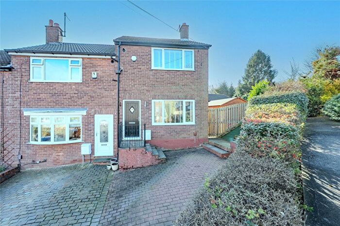 2 Bedroom Terraced House For Sale In Keldholme Road, Leeds, West Yorkshire, LS13