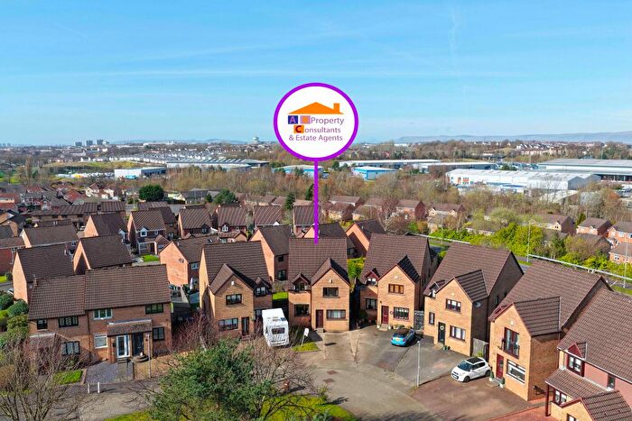 5 Bedroom Detached House For Sale In Micklehouse Oval, Swinton, G69