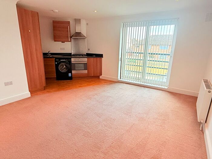 1 Bedroom Flat To Rent In London Road, Ashford, TW15