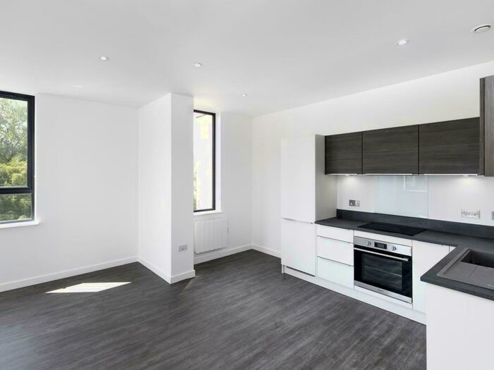 2 Bedroom Apartment To Rent In London Road, Headington, OX3