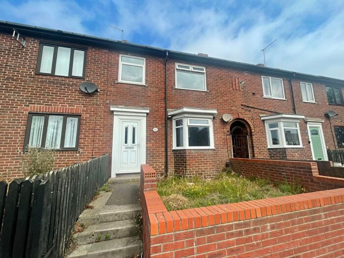 2 Bedroom Terraced House To Rent In Commercial Road, South Shields, NE33