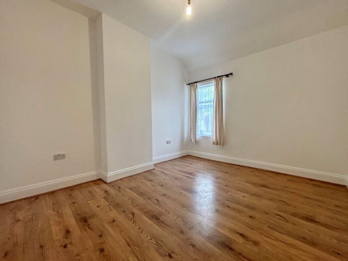 2 Bedroom Property To Rent In Stoney Lane, Birmingham, B25