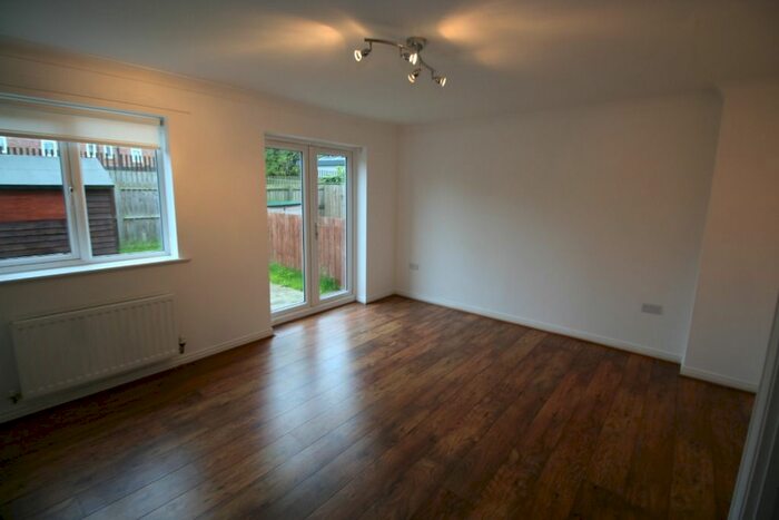 3 Bedroom Detached House To Rent In Alnmouth Court, Druridge Drive, Bakers, Newcastle Upon Tyne, NE5