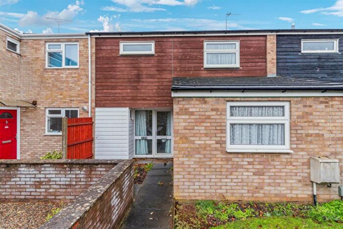 3 Bedroom House For Sale In Grace Way, Stevenage, SG1